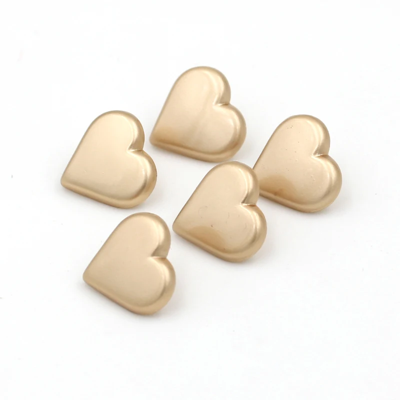 fancy heart shape metal button for blouses