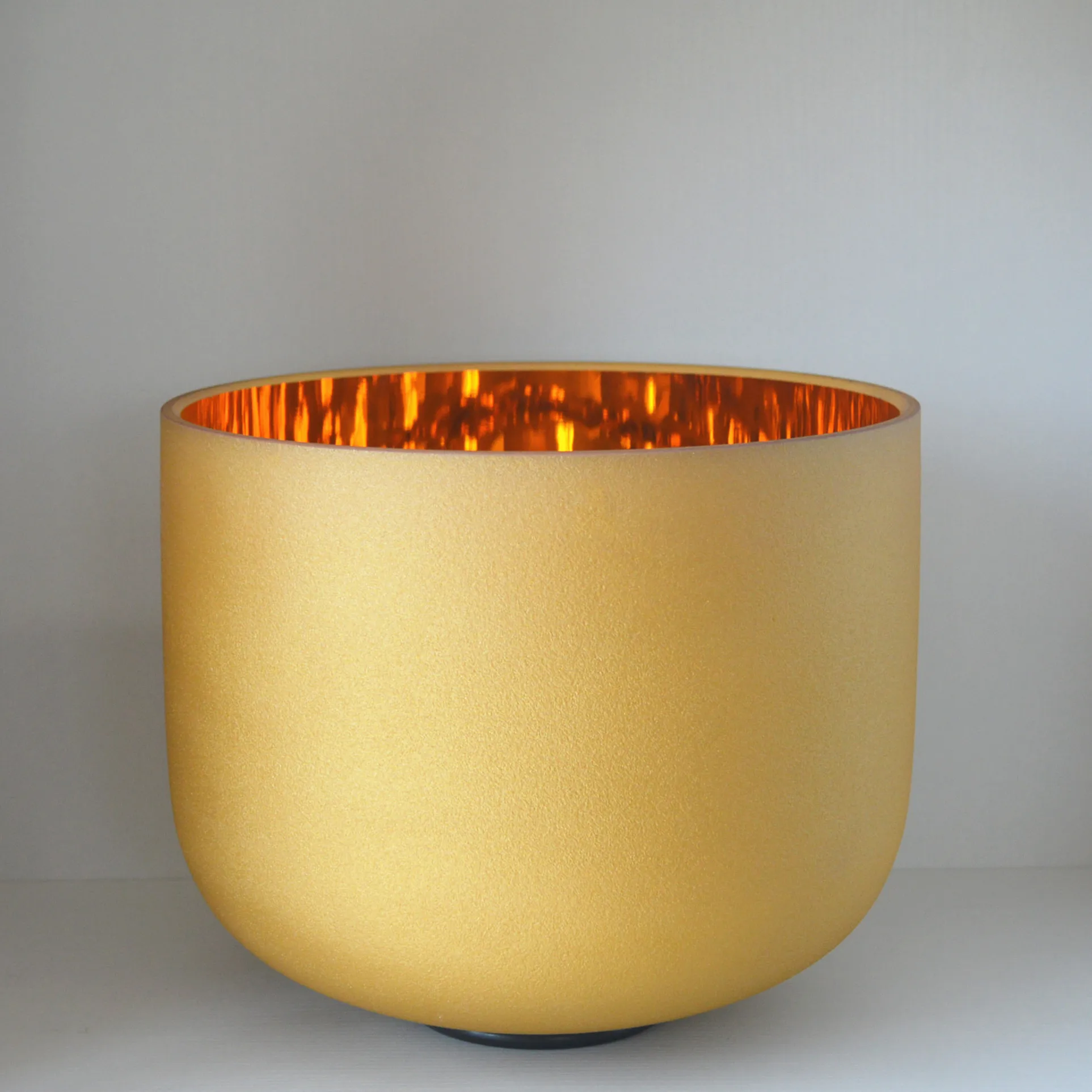 High Performance 24K Gold Plated Quartz Crystal Singing Bowl for Sound Healing and Therapy