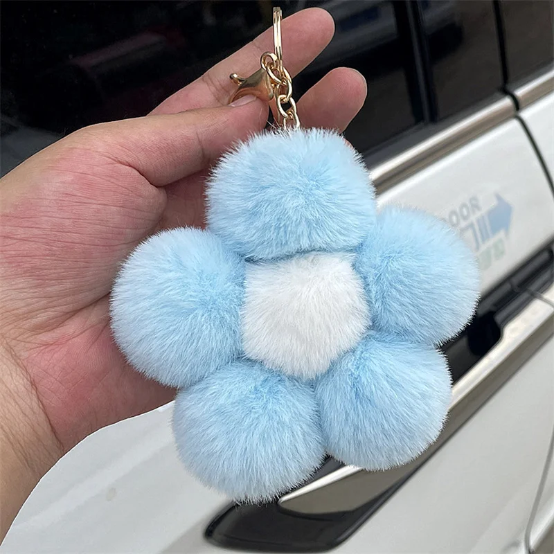 New Korea Style Multicolor Large Fluffy Pom pom Key Ring Accessory Flower PomPom Fur Ball Keychain for Handbag Charm