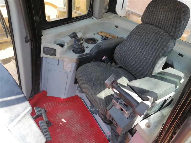 used cat D7R bulldozer on hot sale Cheap price Caterpillar Crawler Bulldozer d6 d7 d8 for sale