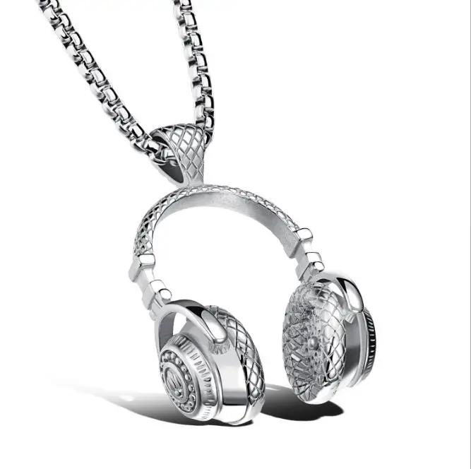 2023 Creative DJ Music Headphone Pendant Necklace Hiphop Rock Headset Necklace For Men and Women