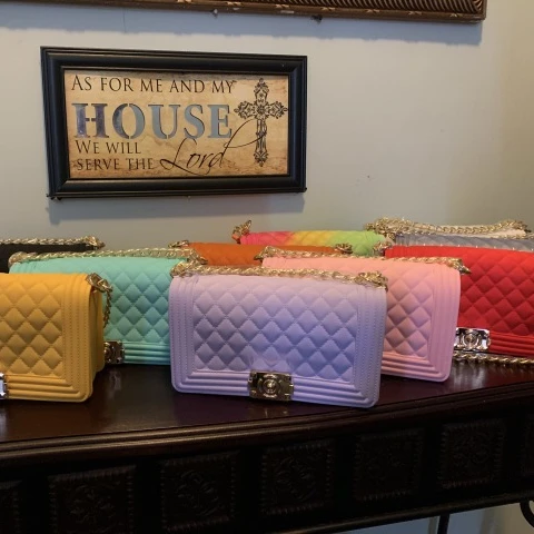 
2021 stylish famous brand trendy small luxury handbags for women custom ladies sling bag crossbody women bags purses 