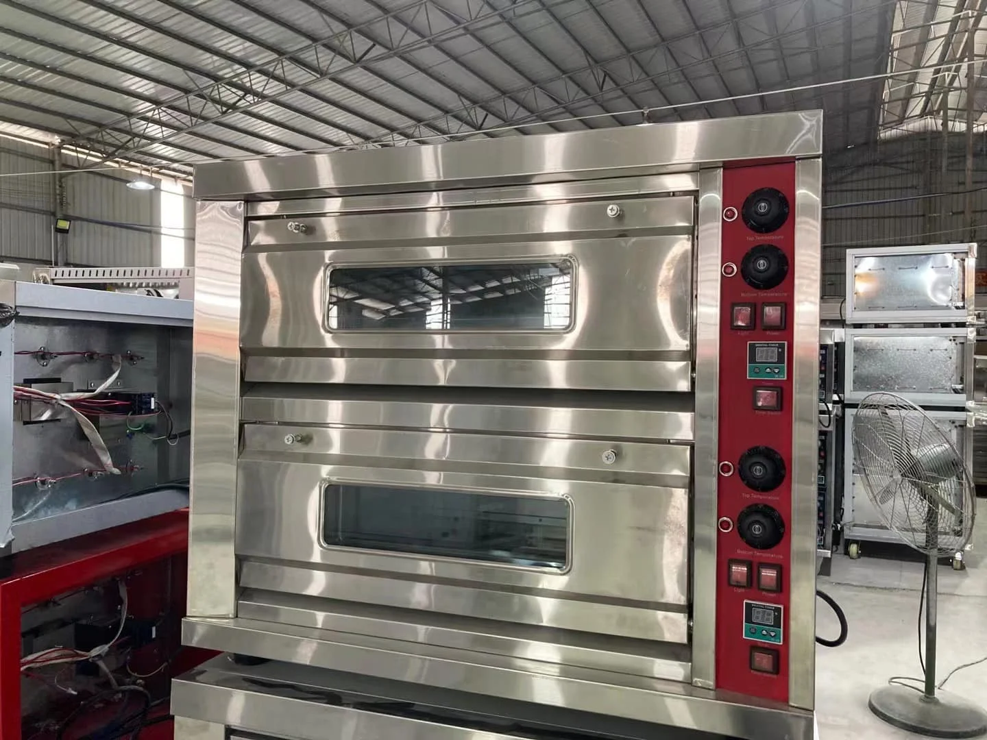 Customizable Digital Control Baking Equipment 2 Deck Commercial Bakery Deck Oven