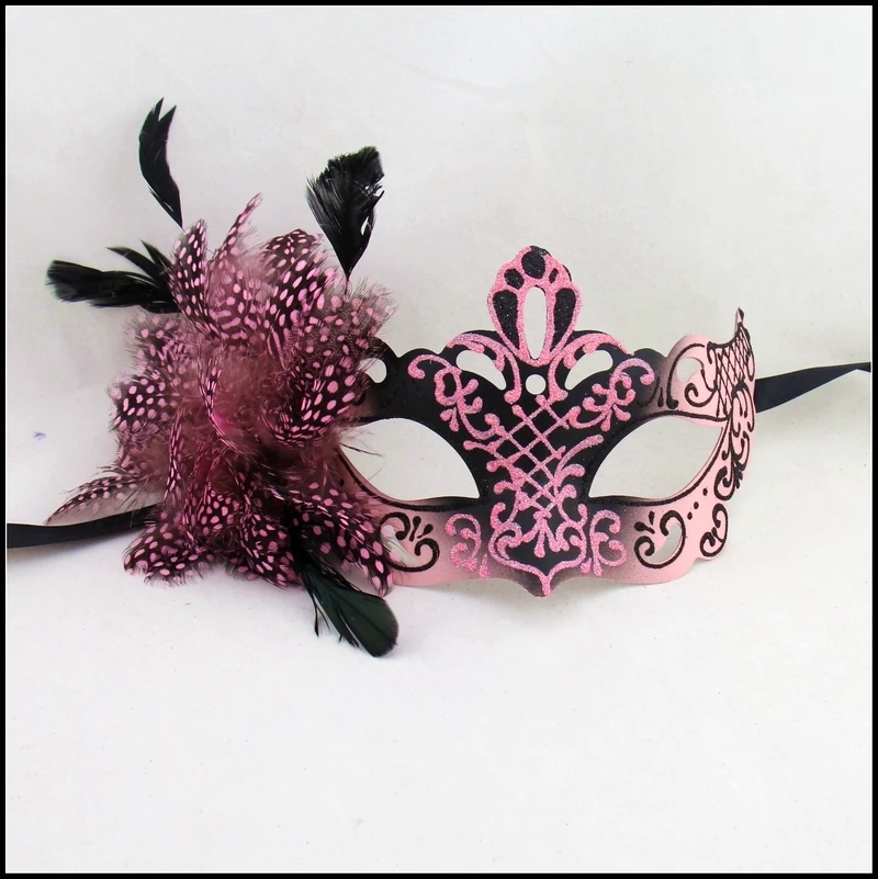 Plastic Mardi Gras Mask With Dot Feather On Side