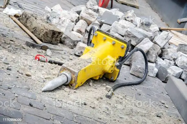 Гидравлическая дробилка гусеничного экскаватора