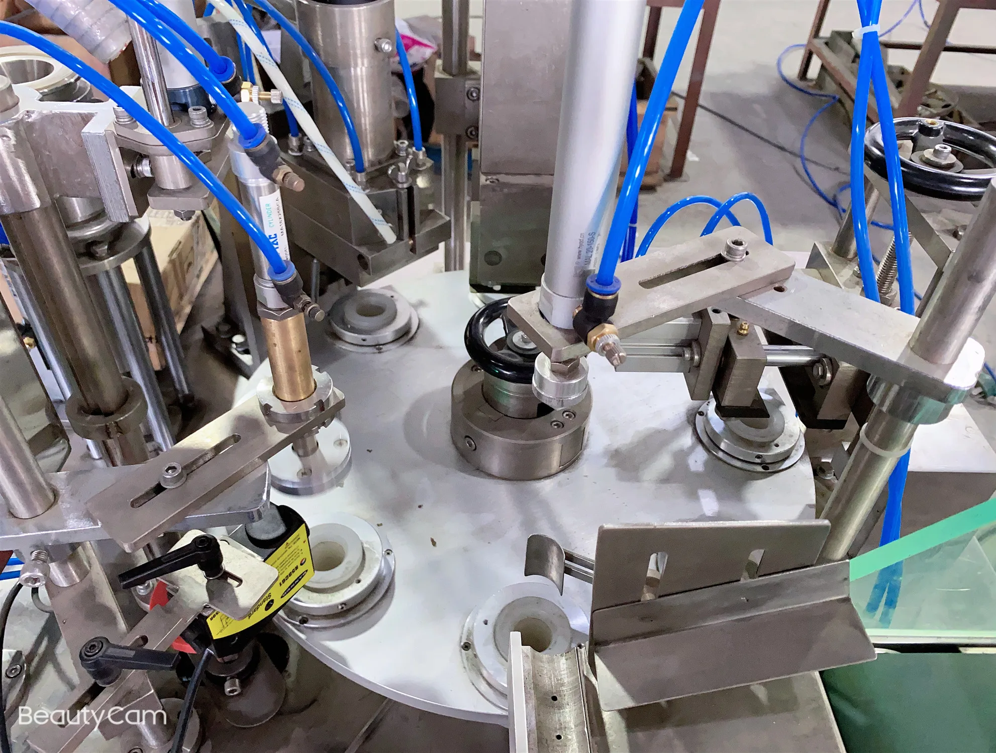 B.GFN-30 manual  Shoes polish FILLING & SEALING MACHINE