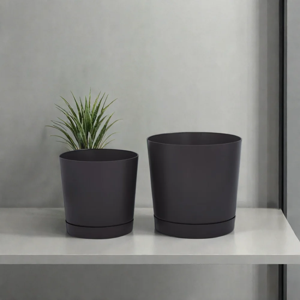 Wholesale Indoor Nordic Style PP/Resin Flower Pot with Tray for Succulent & Flower Plants for Home Office & Floor Use