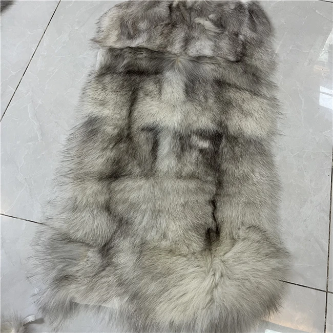 pearl fox fur skin red and black sliver fox fur