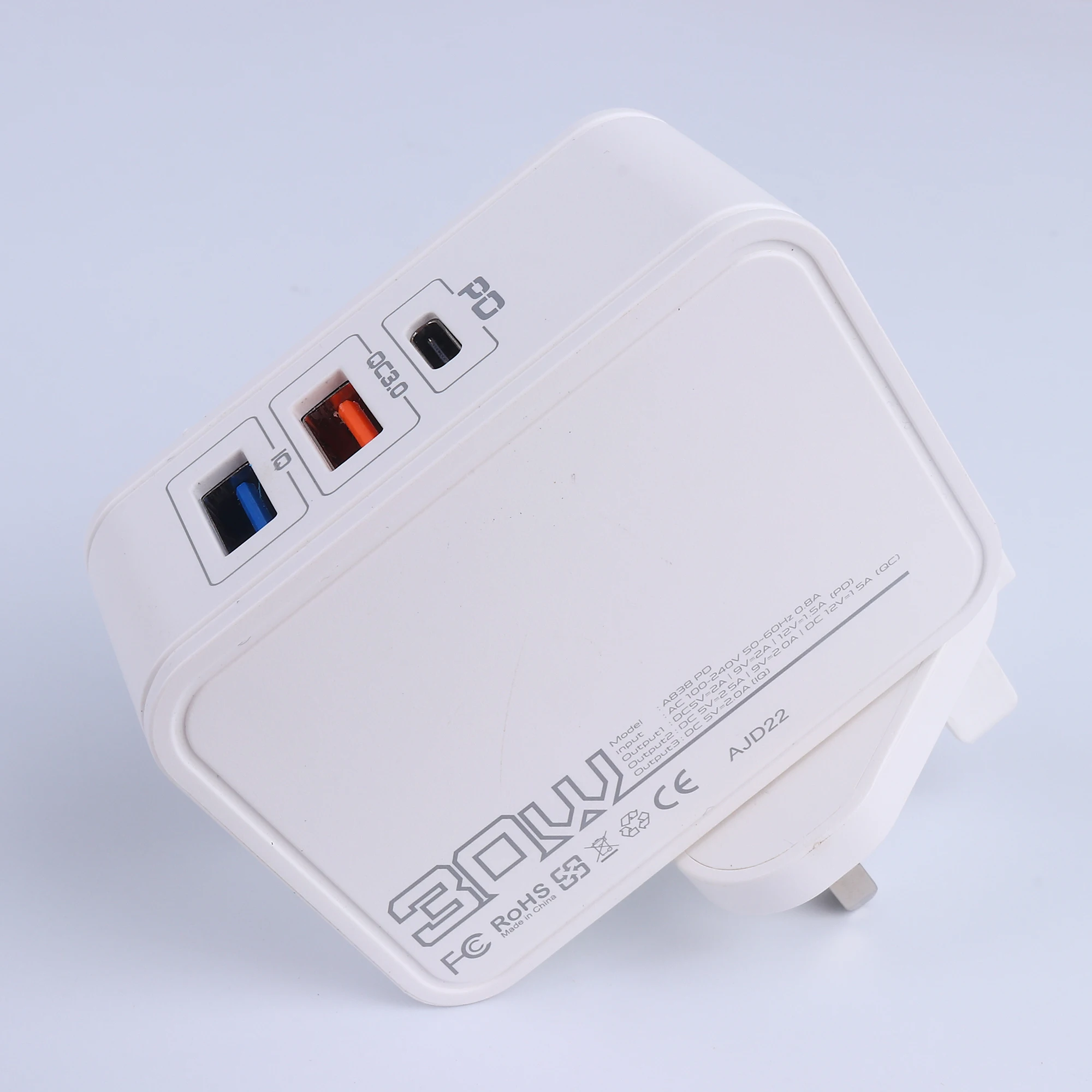 Fast Charger PD 18W QC 3.0  IQ 2.4A Output  UK  PIN ASPOR