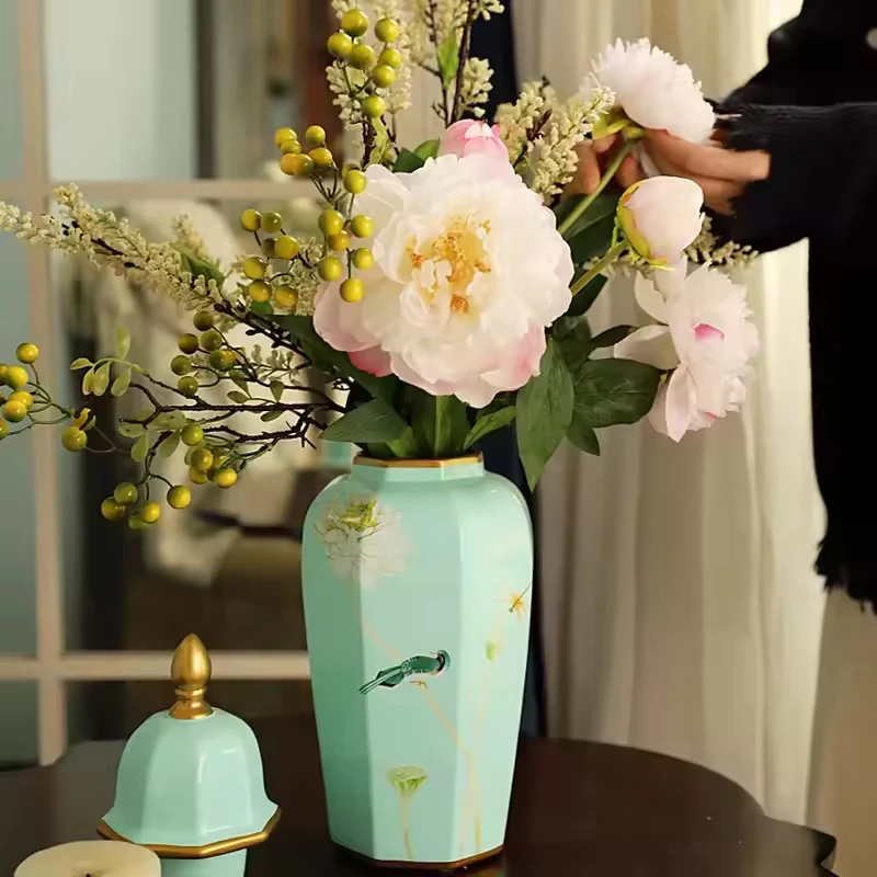 Quality Cheap Price Chinese modern ceramic vase porcelain white vase for flowers home decor