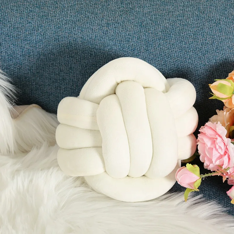 New Arrival Super Soft Velvet round Throw Pillow Bed Decorative Knotted Ball Pillow