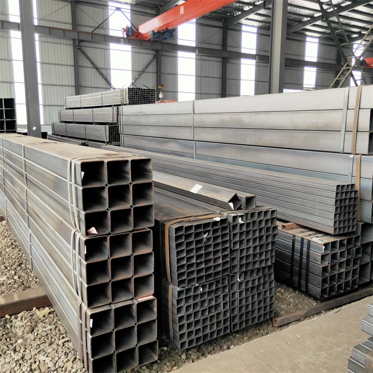 China Carbon Welded Black Q235/Q195/Q345  ERW/Black/Carbon Steel Round/Square/Rectangle Steel Pipe/Tube
