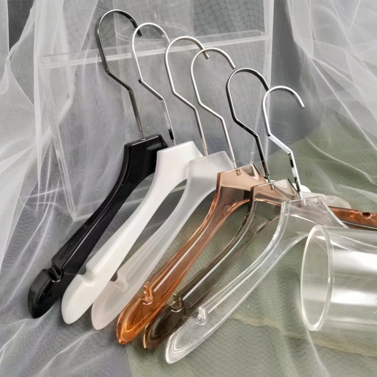 hot selling wholesale custom logo acrylic hanger transparent clear acrylic hanger plastic non slip acrylic hanger