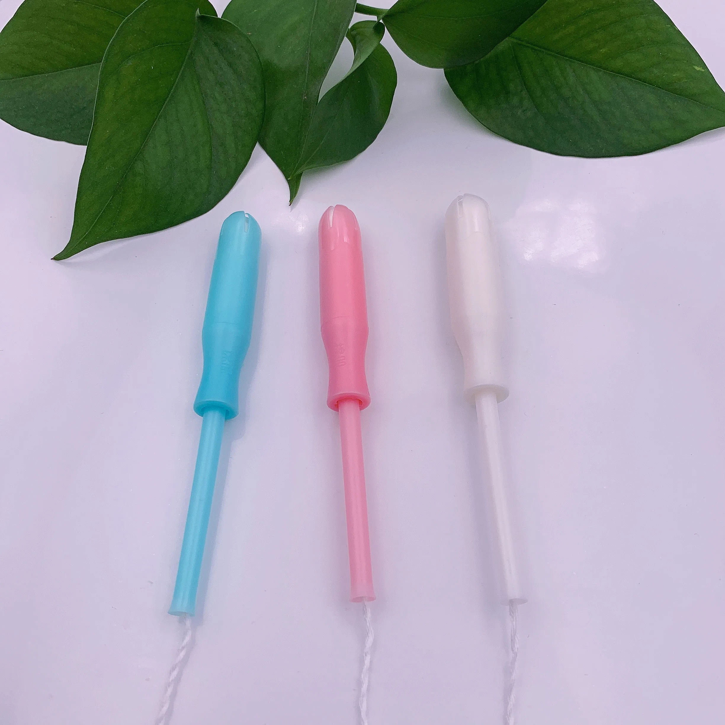 Hot sale encreur custom logo cotton natural biodegradable women private label tampons plastic applicator tampon