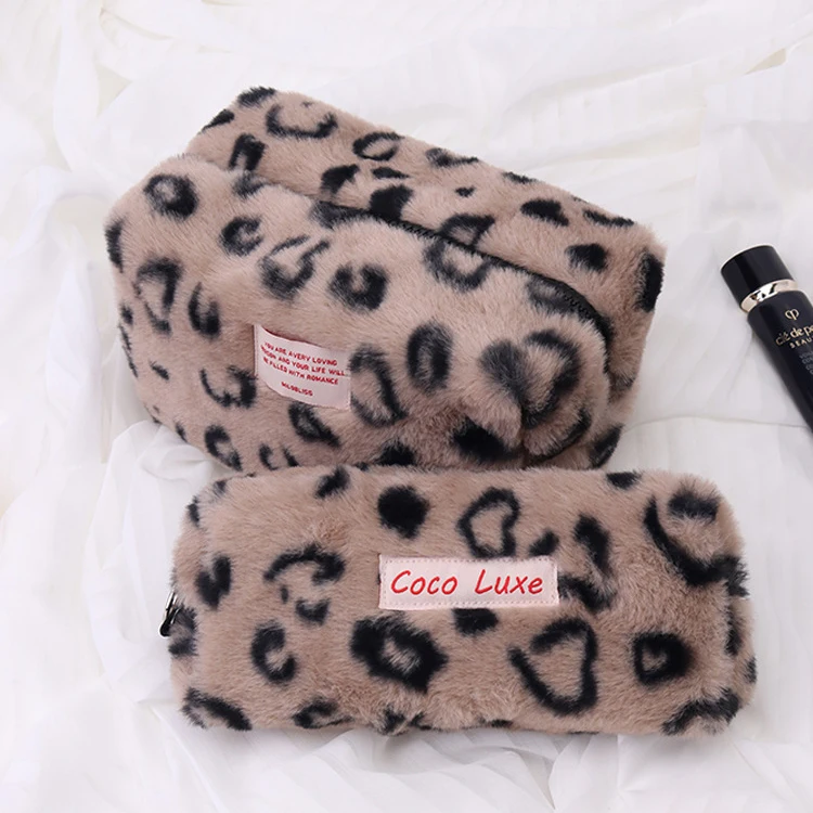 Designer Leopard Simple Cute Large Capacity Velvet Soft Cases Lady Cosmetic Bag  For Daily beauty For Women Skincare For Travel