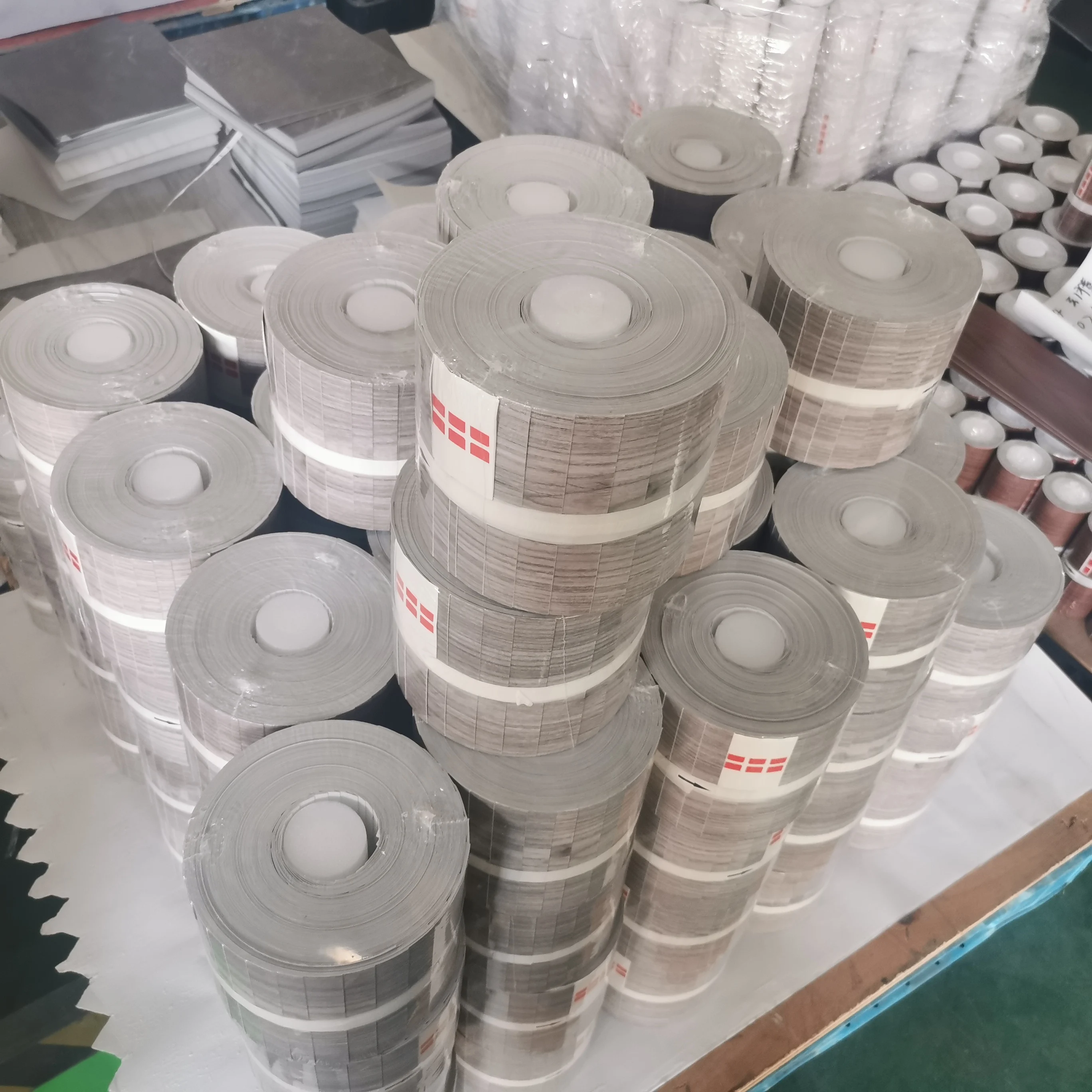 jinyi 2023 marble pattern design waterproof self adhesive peel and stick luxury vinyl commercial plastic tile flooring