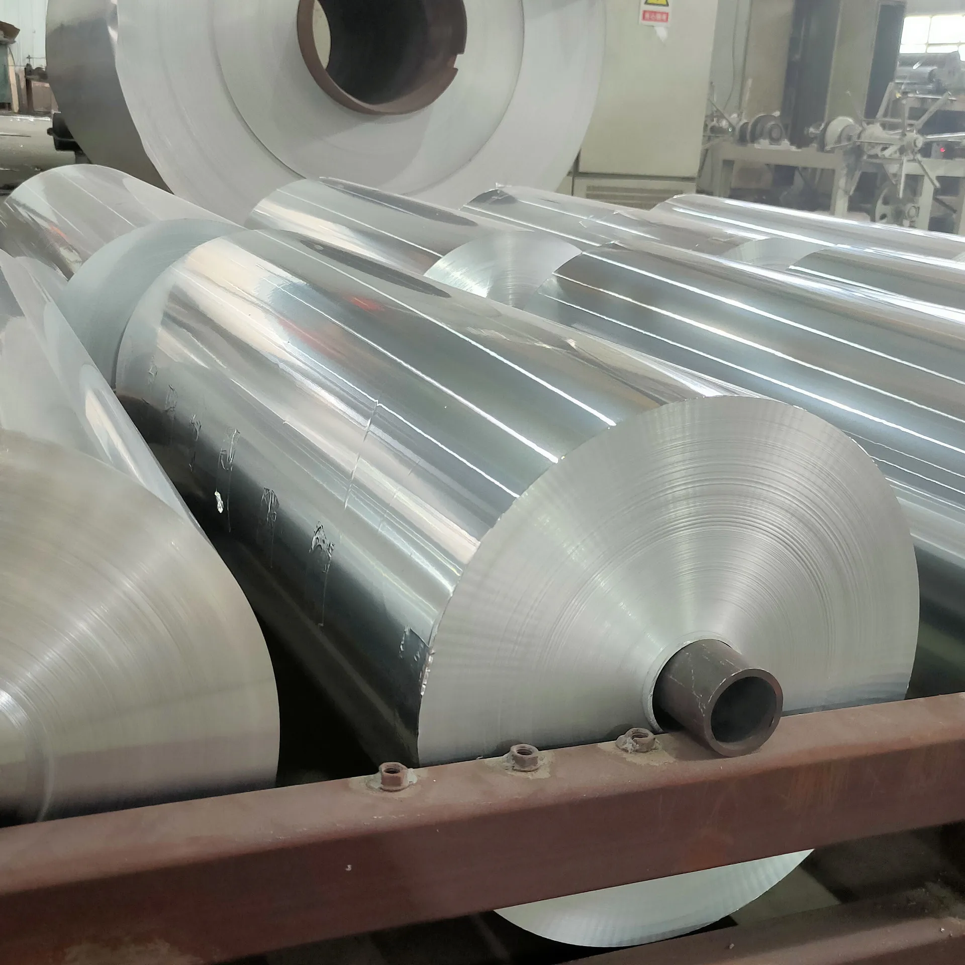 Hot Selling 3003 3004 8011 Household Food Usage Aluminum Foil For Making Packaging