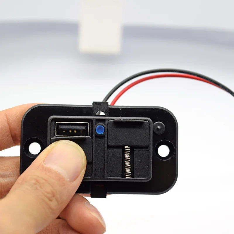 12V USB Outlet 36W 12V/24V Dual QC3.0 USB Car Charger Socket with Power Switch LED Voltmeter for Car Boat Marine Truck