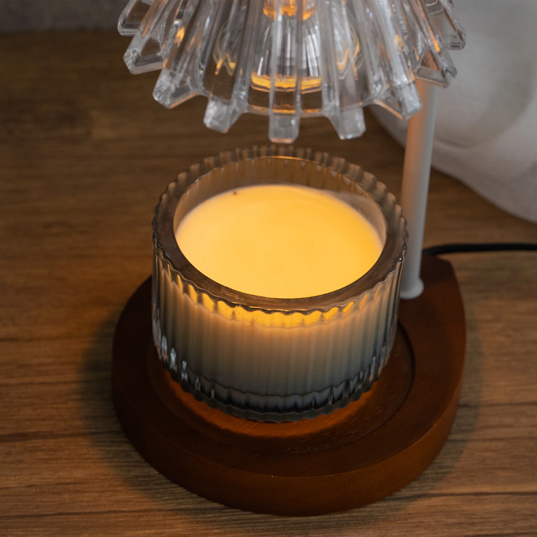 Diamond Cheap Style smokeless Table lamp Fragrance Scented Candle Warmer Lamp Electric X-mas Gife for Women and Mom warm decor