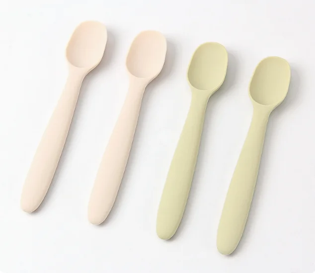 OEM/ODM Silicone Baby Spoon Infant Soft Spoons for Kids Toddlers Children Training Spoons Great Gift Set for Baby Weaning