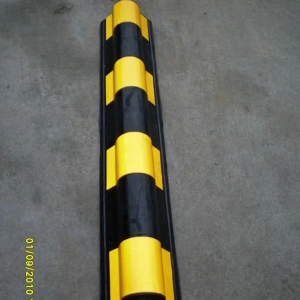 FACTORY   reflective round Guard / outside Parking Lot Protector Rubber Corner Guard L900*W500*H50mm