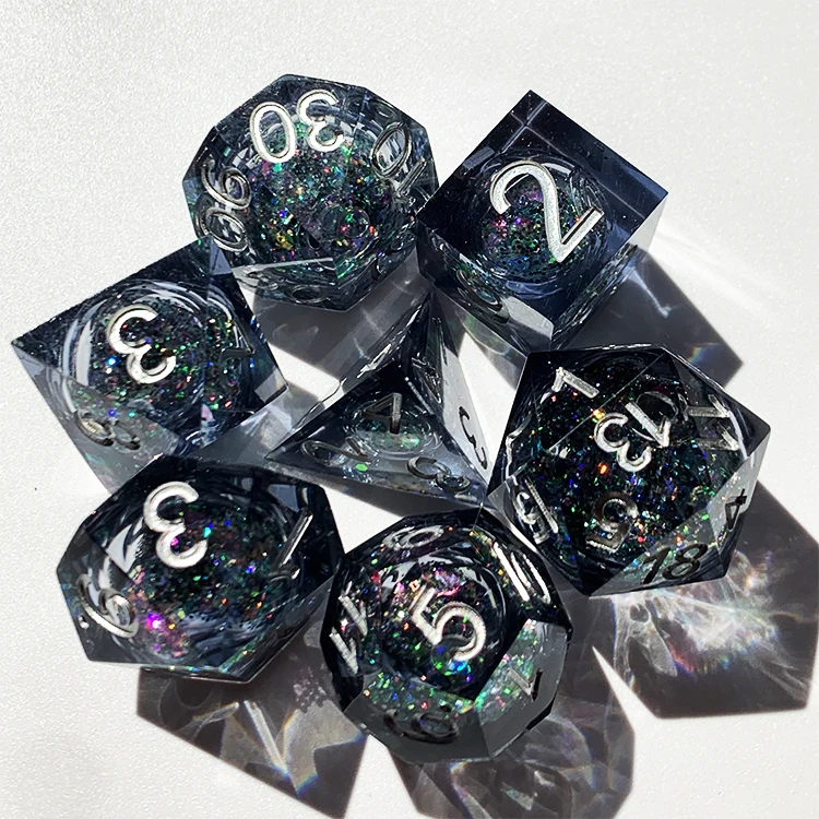Набор игральных костей ручной работы с жидким сердечником Dnd Die Set Rolling D20 многогранные Подземелья и Драконы