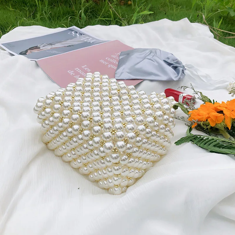 New Arrival Elegant Pearl Handle Acrylic Box Inside Handmade Pearl Bead Clutch Bag beaded Clutch Bag Purse Handbag