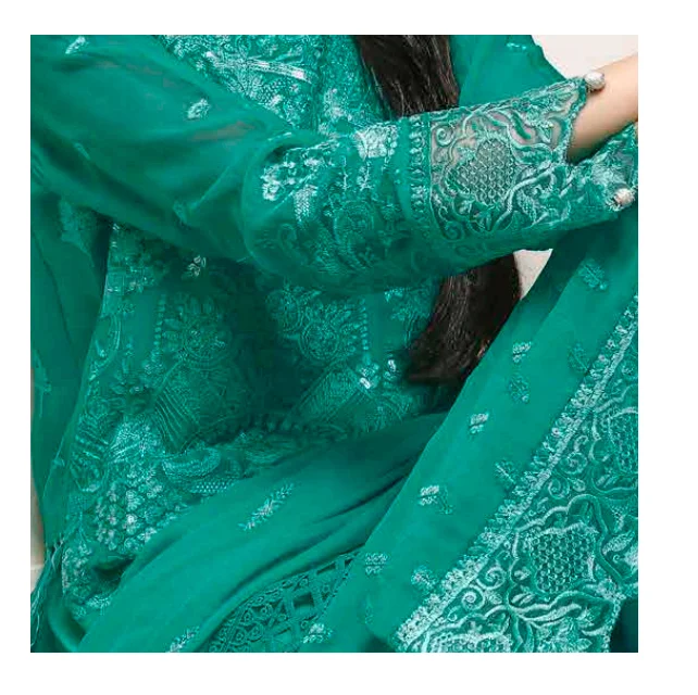 Wholesale custom 2022 latest design New Style Ladies Lowest Price 3 Piece Salwar Kameez On Sale