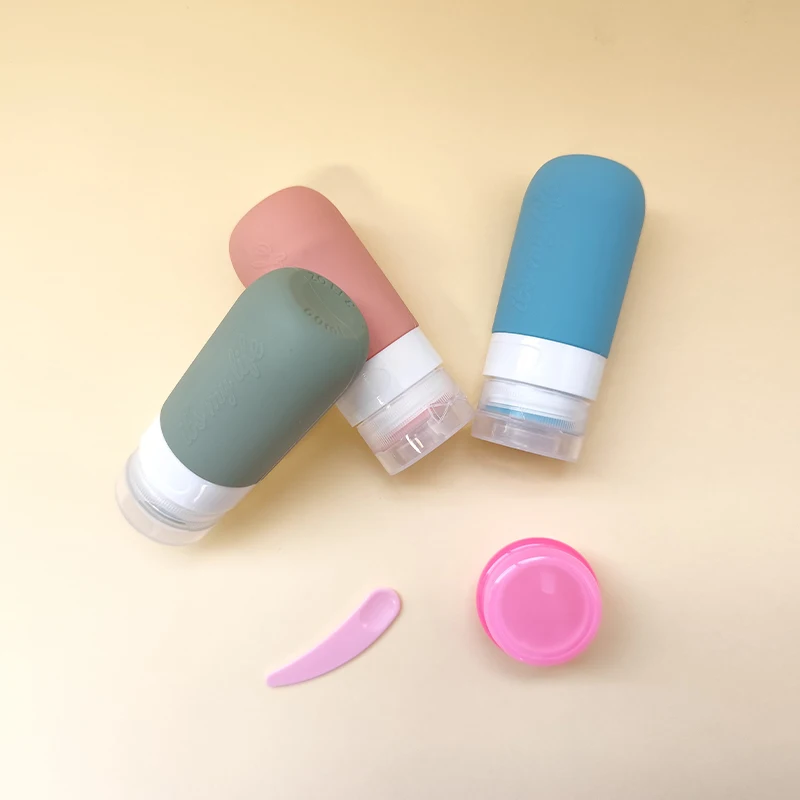 Leafree Bpa- free Tsa Approved Refillable Cosmetic Hand Size Tube Silicone Travel Empty Bottle with Accessaries Travel Kit