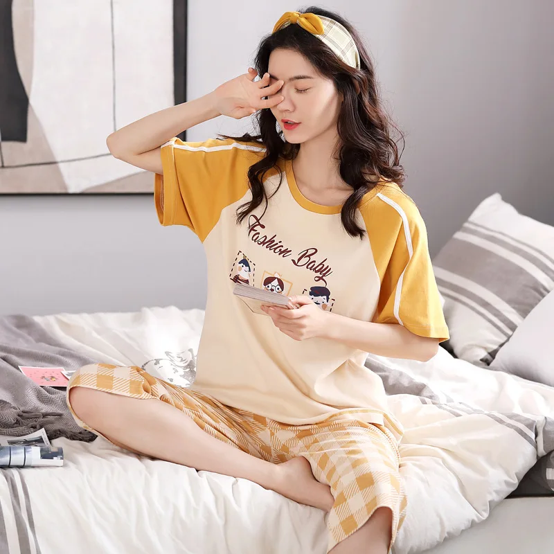 Wholesale sales 2024 summer cotton pajamas women short sleeve capri pants sweet casual summer comfortable home wear two sets