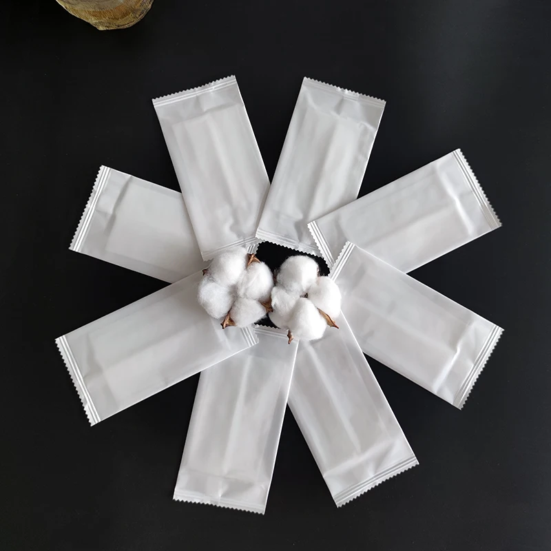 Customized Design Single Pack Cleaning Wet Tissue Private Label Disinfecting Sanitizing Wet Wipes