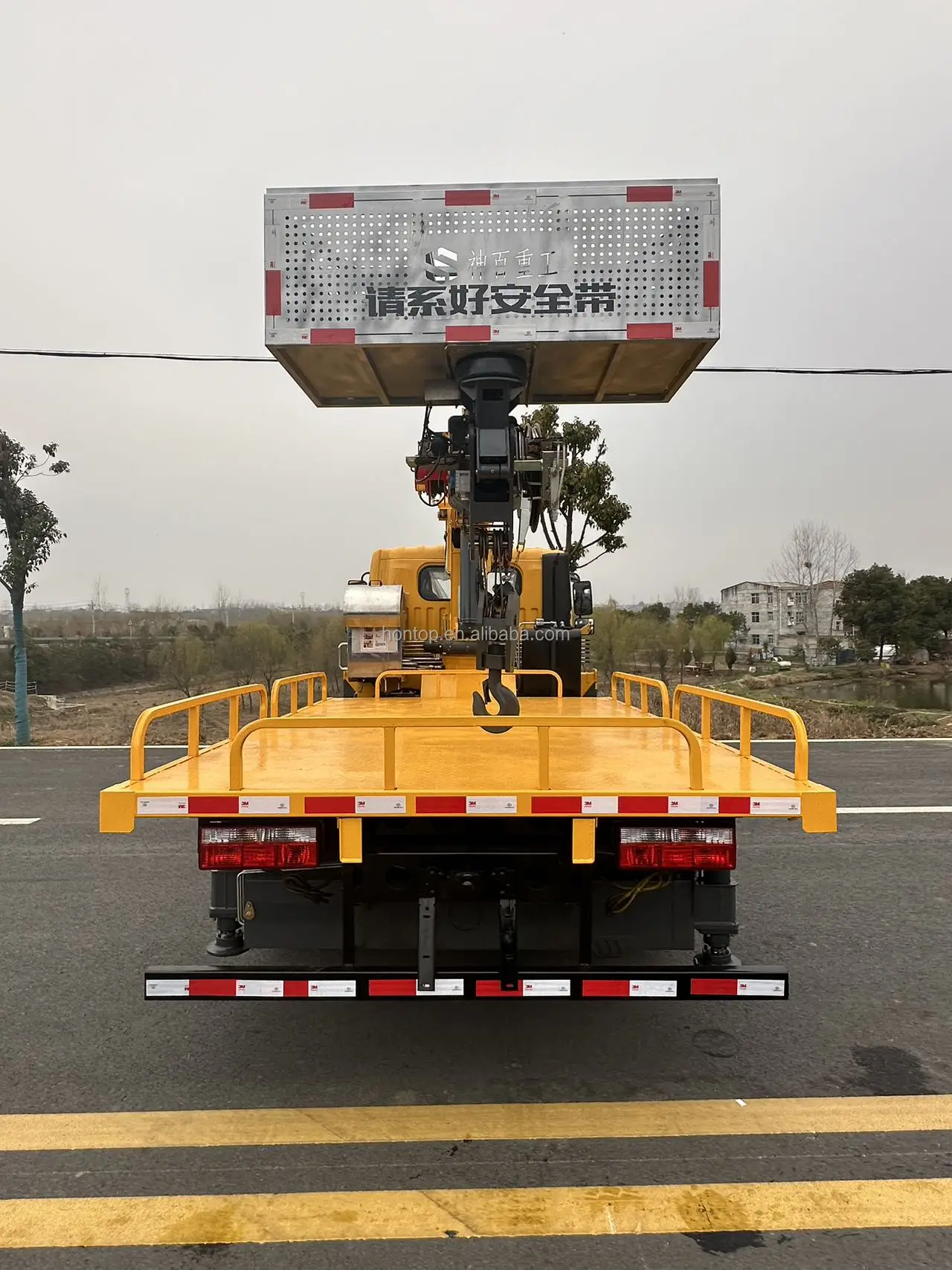 Dongfeng 5ton Truck Crane with 5ton Crane & 20M Aerial Work Platform Vehicle Telescopic Arm Bucket Truck for sale