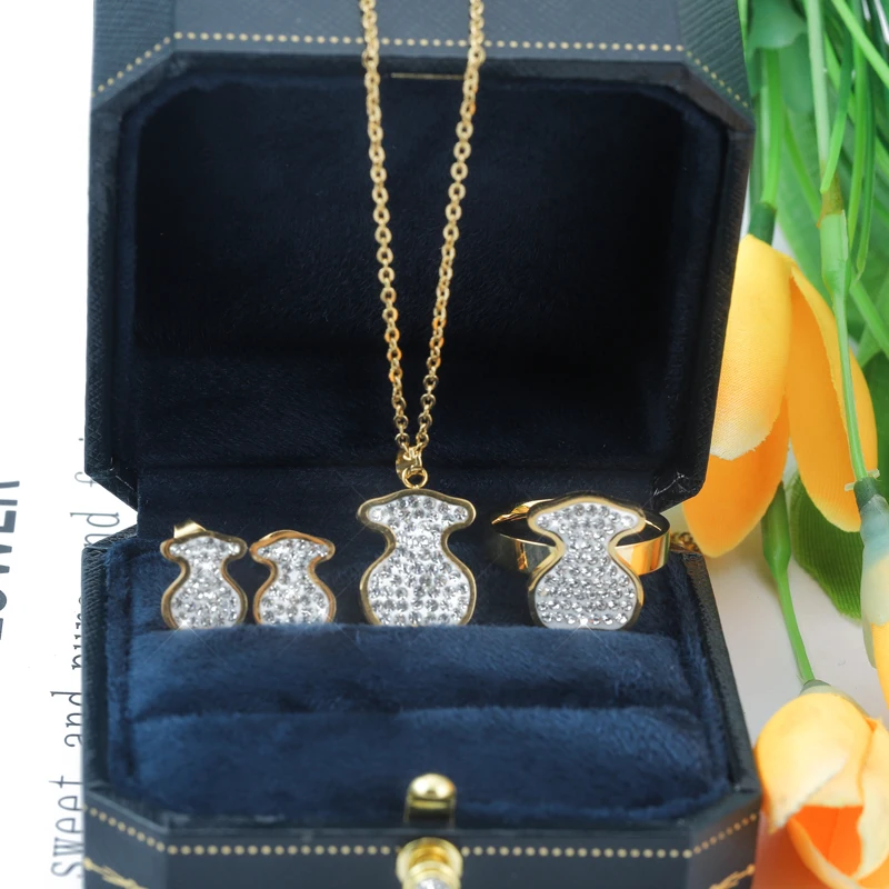 
Factory Wholesale High Quality 18k Gold Jewelry Stainless Steel Necklace Men bear touse Jewelry sets 