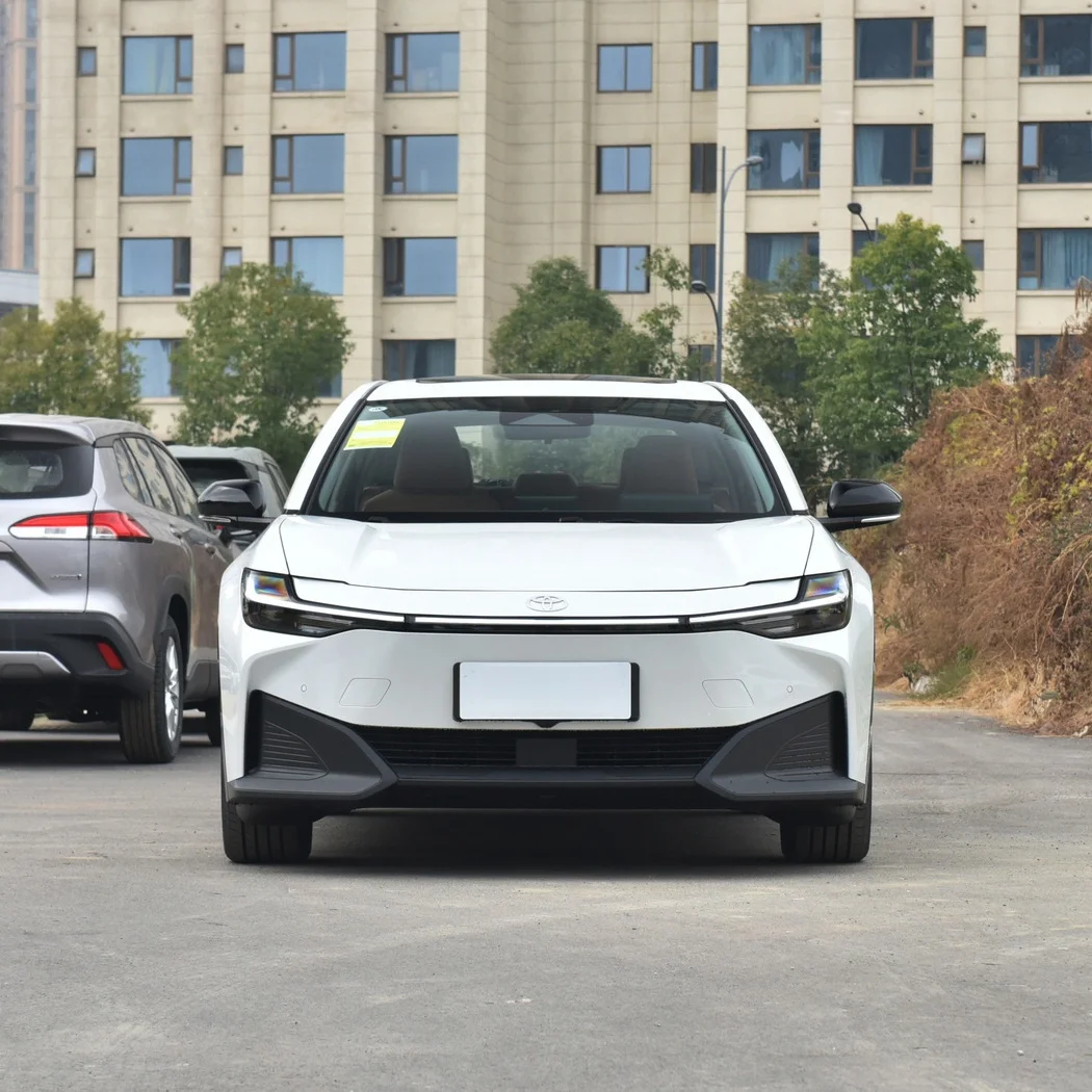 Toyotas bZ3 2024 616 км дальний радиус действия Pro FWD 5-местный седан новая Автомобильная электронная машина