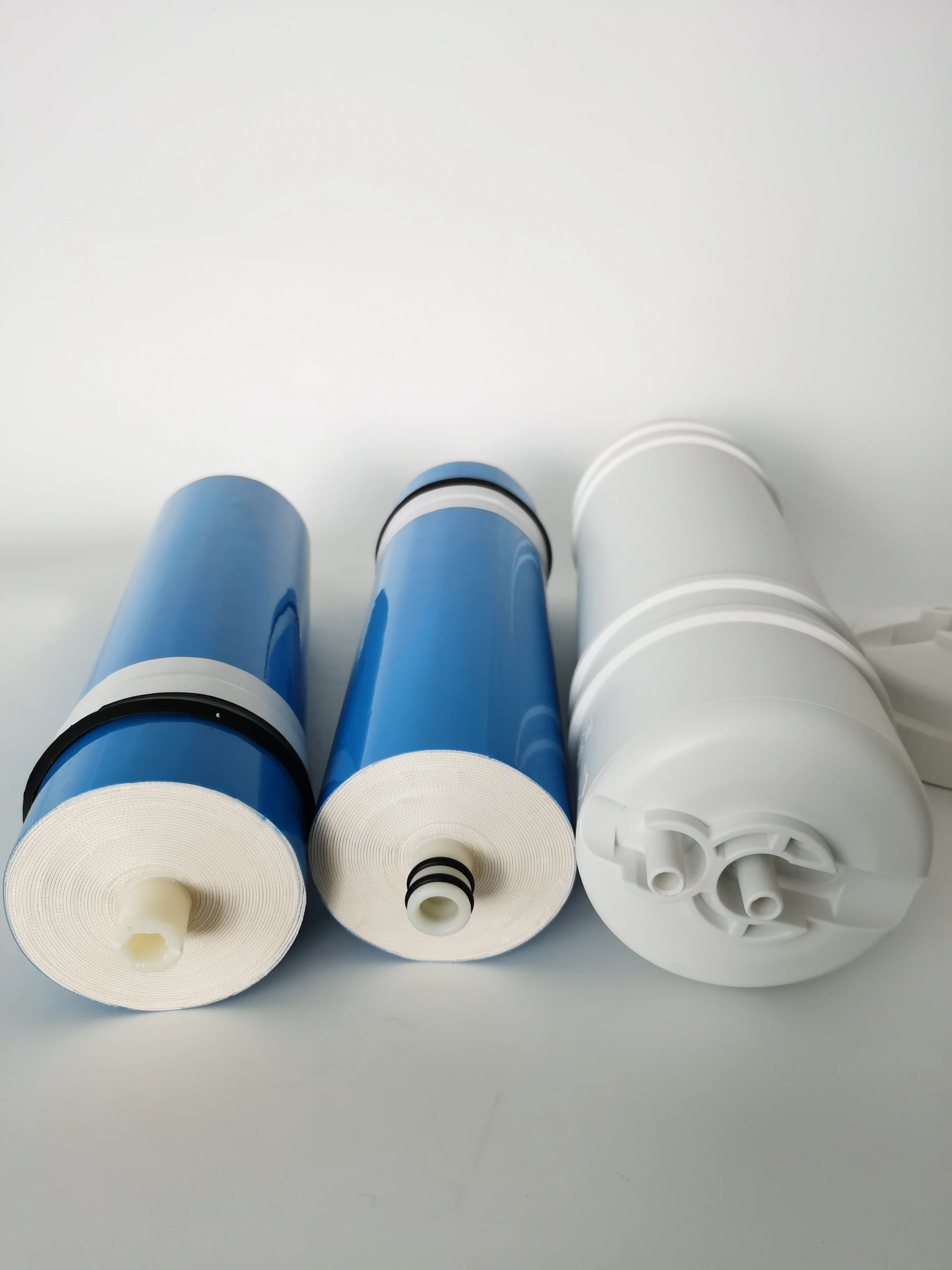 Water purifier with standard large flow RO reverse osmosis membrane 3013-600GPD high desalting rate