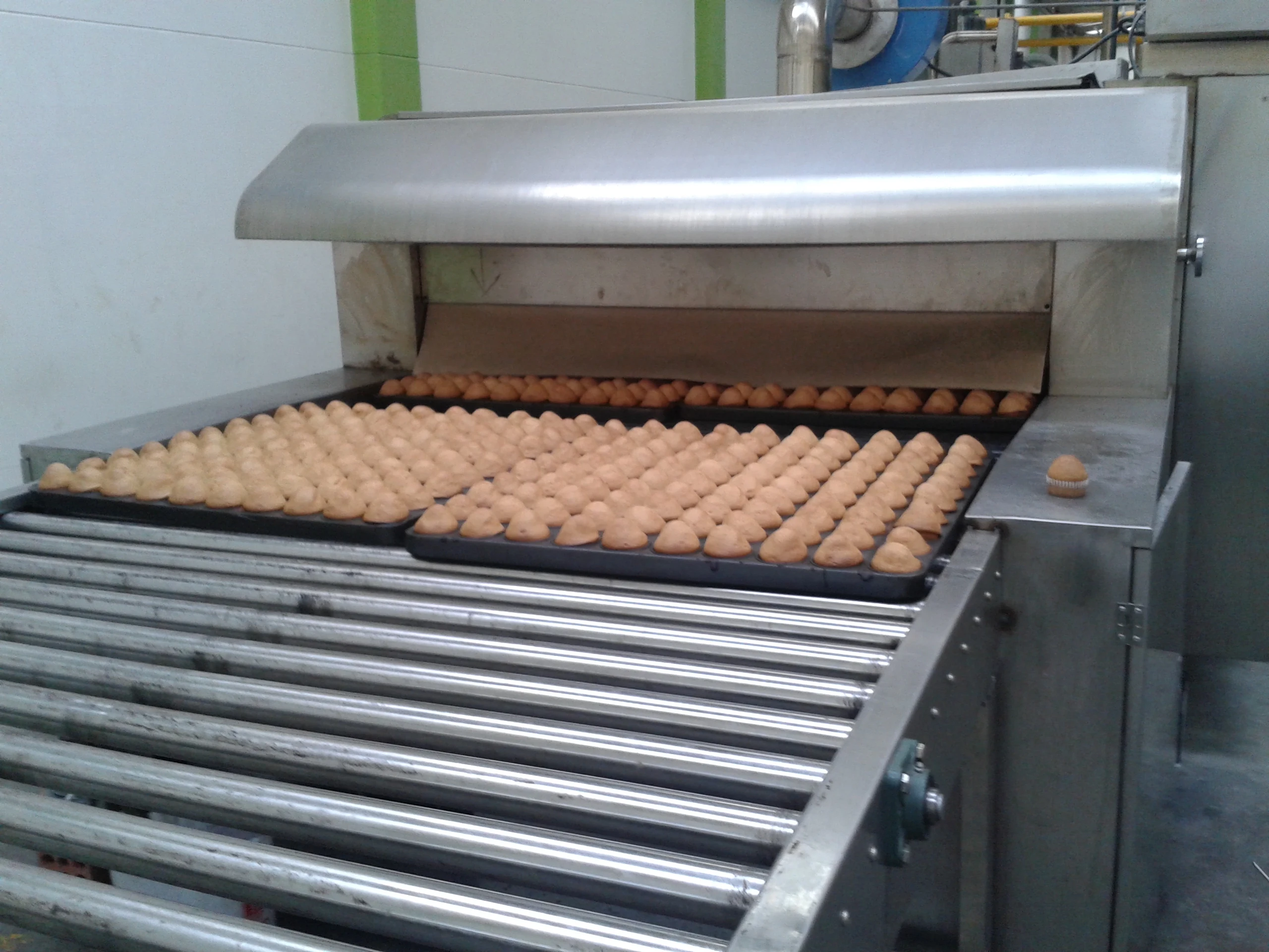 
New Industrial Machine Automatic Cupcake Making Machine Factory Price 