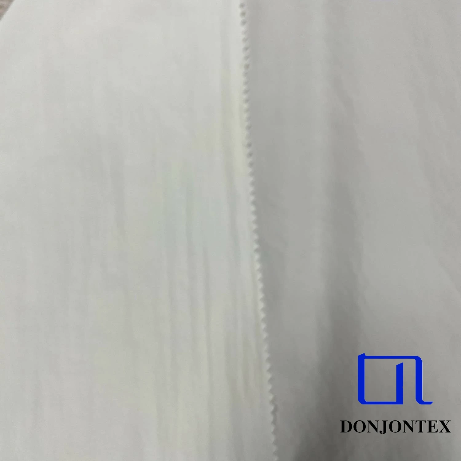 Ultra Lightweight  Windproof Breathable 15D Crepe Matte Wrinkle Nylon Fabric for Girls Sportswear and Garments