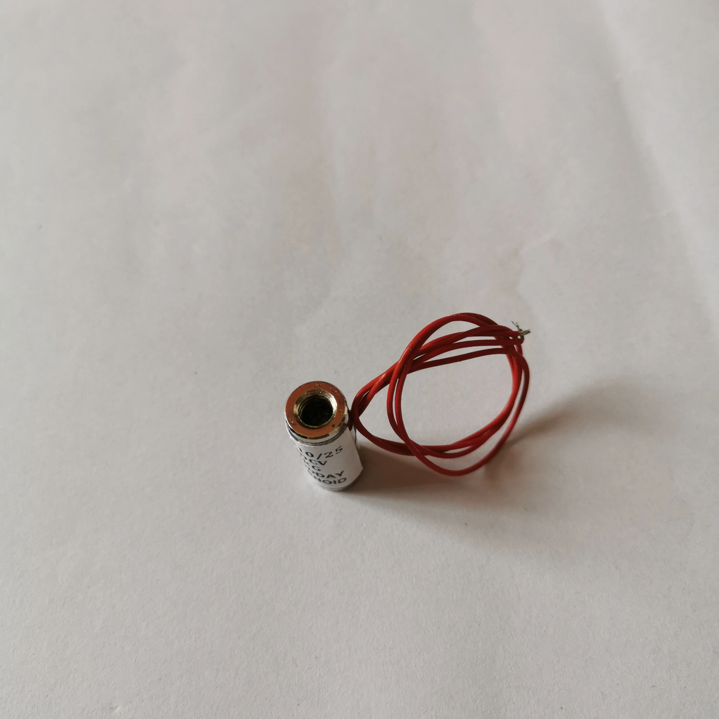 P1025 dc 12v 24v 1.6W 2kg force diameter 1cm round shape mini powerful lifting electromagnetic solenoid coil