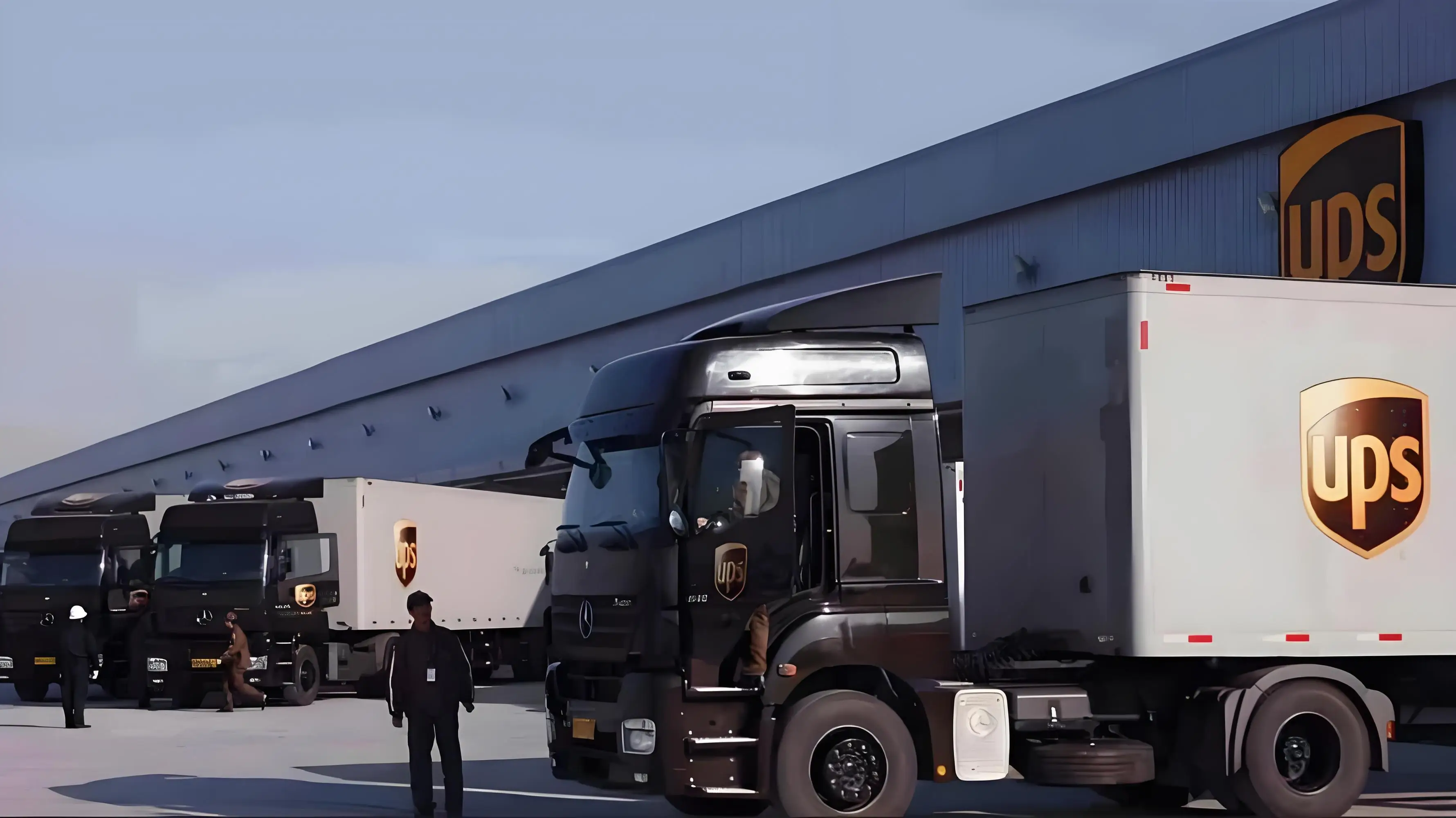 To The UK Does Not Include Tax for DHL/UPS/FEDEX Delivery to The Door Freight Forwarder International Express from China Buyer