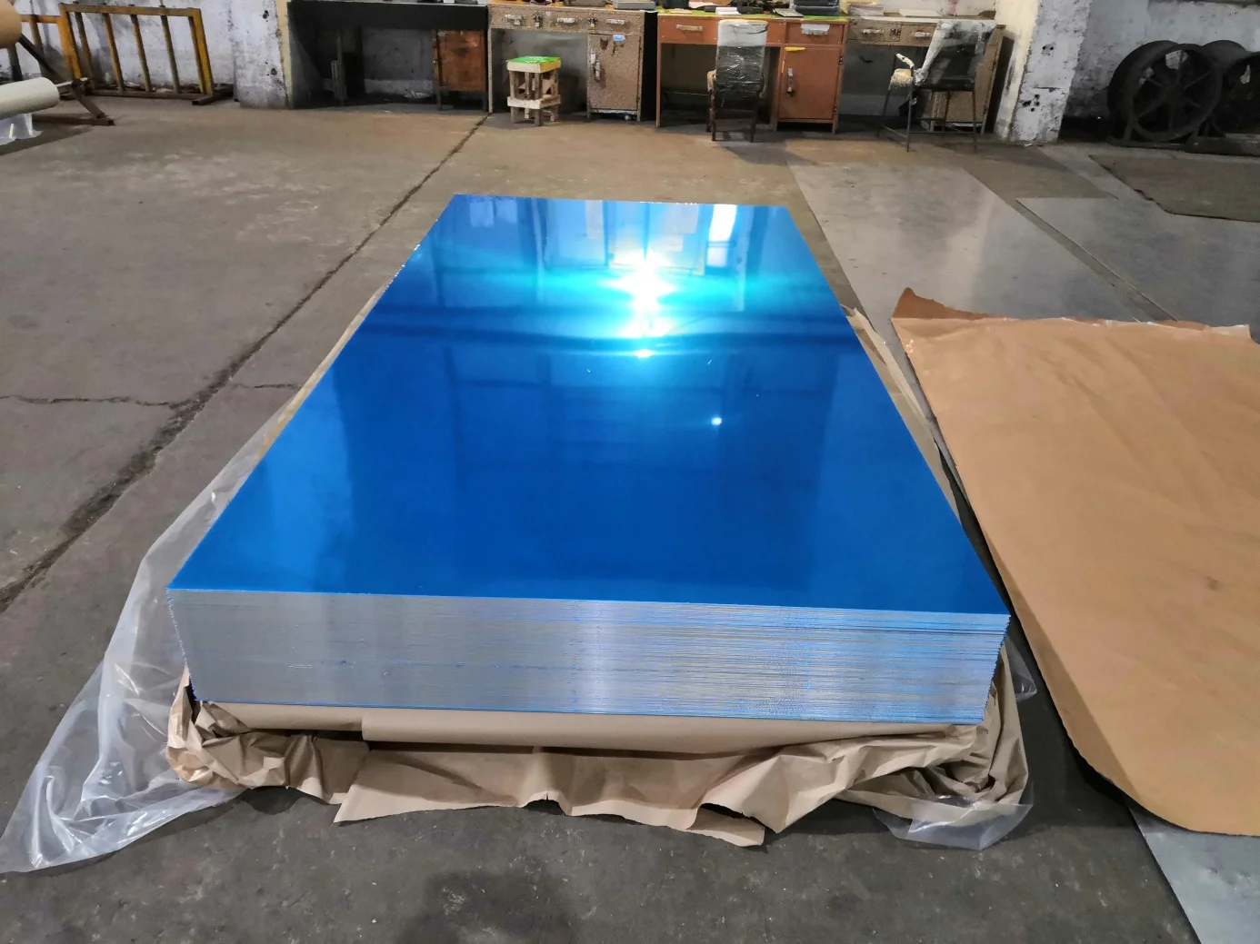 Hot Selling Steel Galvanized/Aluminum/Copper/Carbon Prepainted/Zinc Coated/Galvalume/Wear Resistant/Corrugated/Roofing Sheet