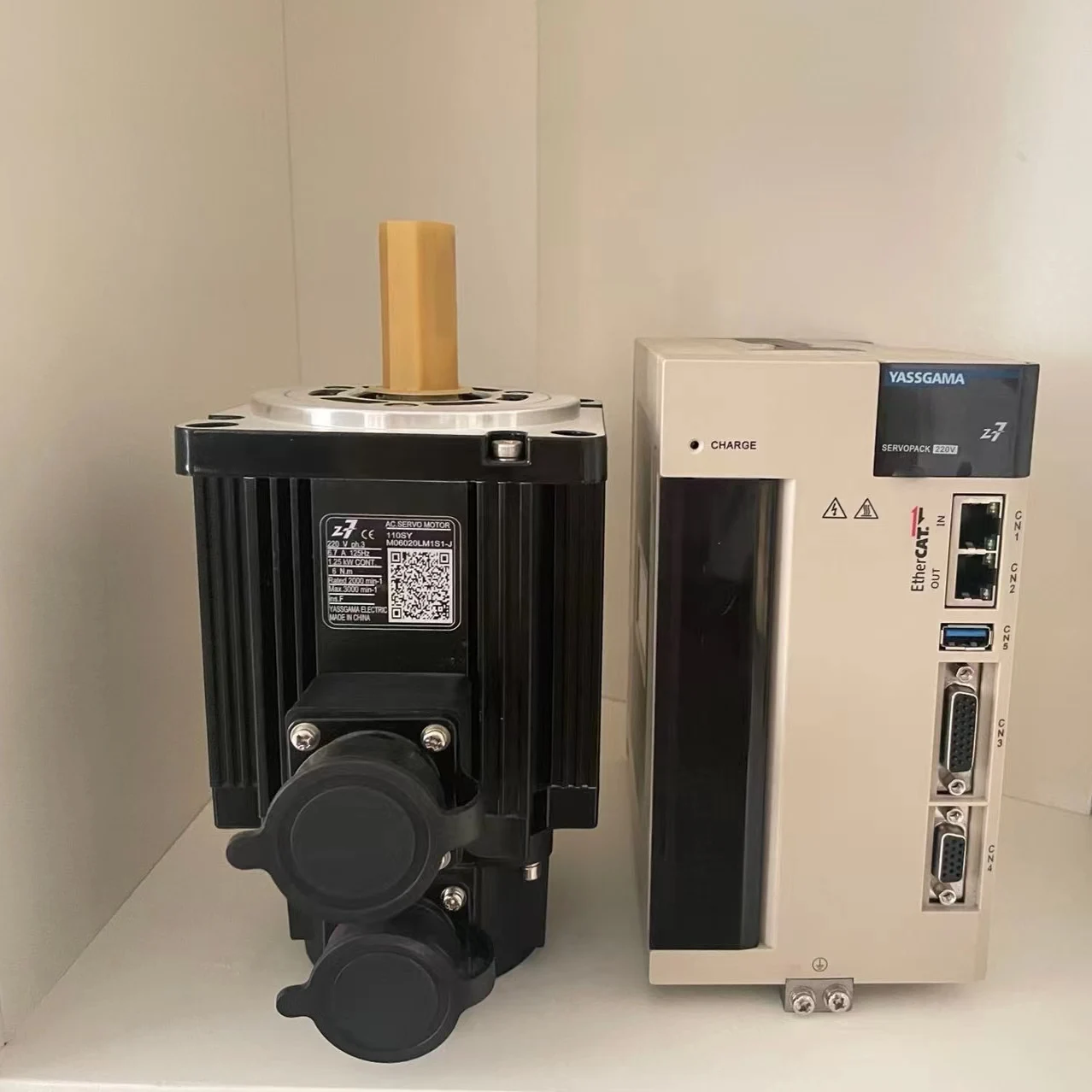 NEMA 52 130mm frame size 220VAC high torque three phase stepper motor