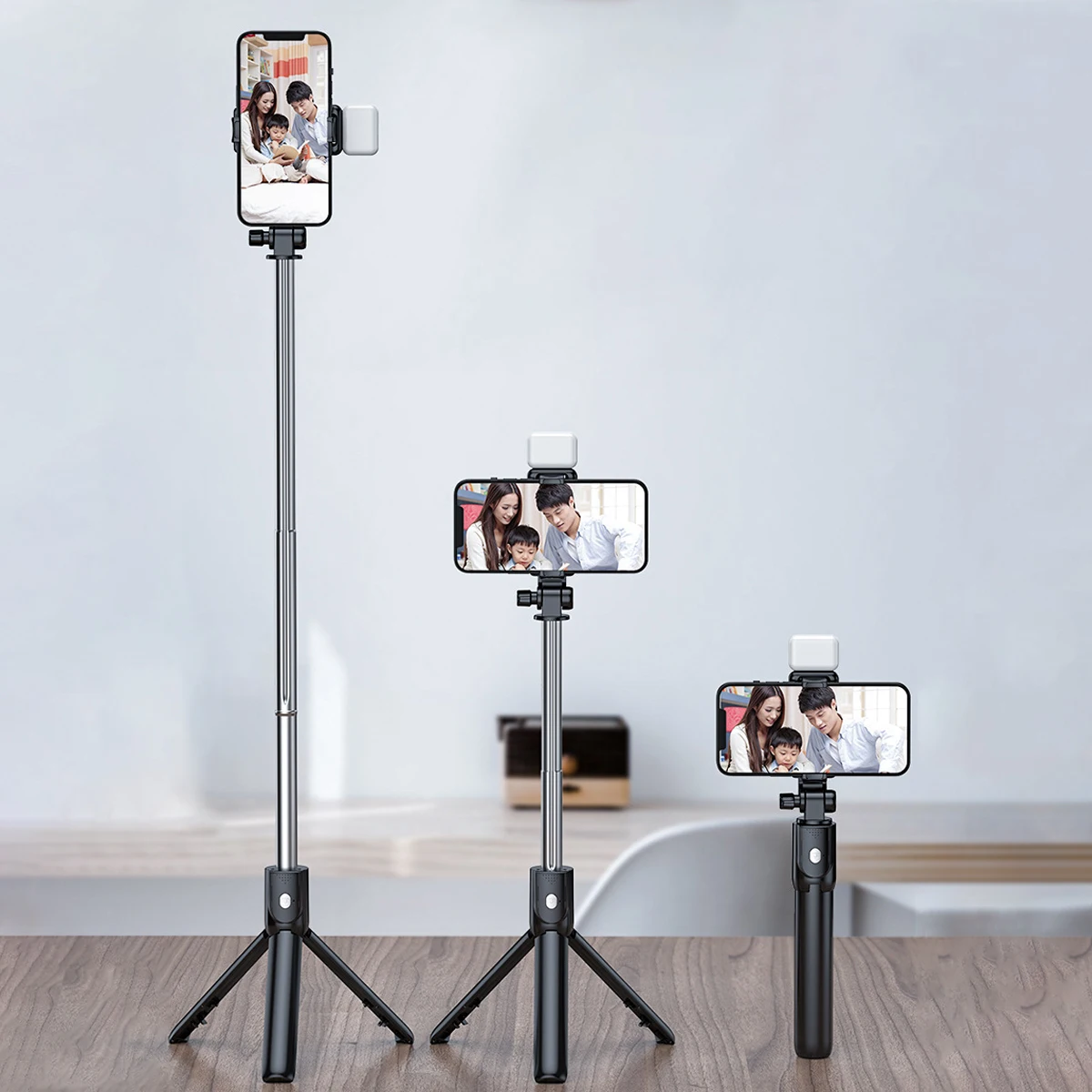 selfie stick extendable up to 100cm with built-in wireless button tripod equipped with remote control for taking pictures