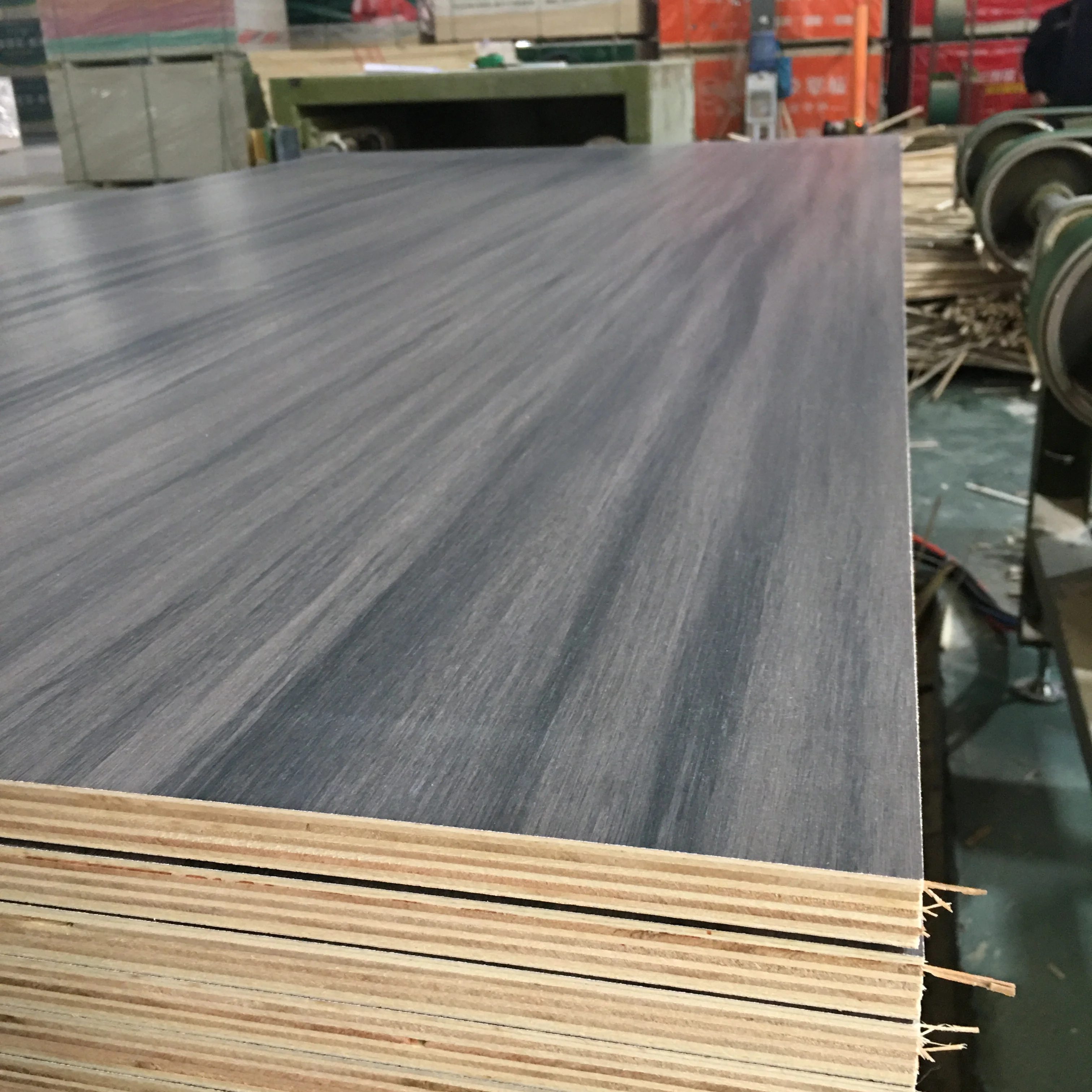 4x8 E1 grade white waterproof wood faced 12mm 17mm furnitures Cabinet  laminated Melamine Plywood 18mm Sheet marine plywood 18mm