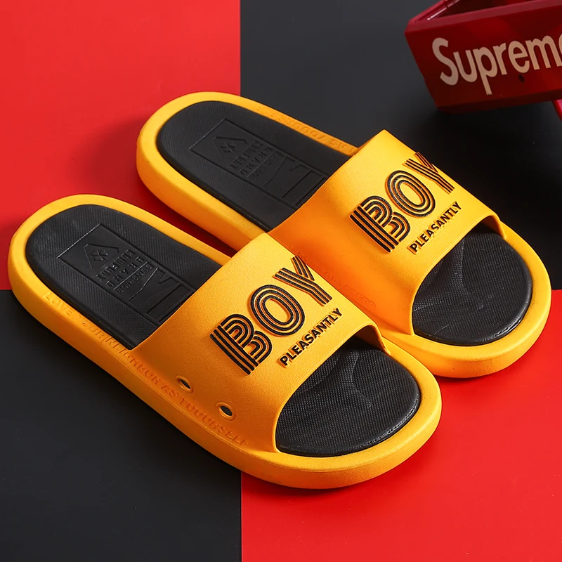 Unisex Soft Bottom Slippers Household Indoor Slippers New Hot Sale Beach Slippers