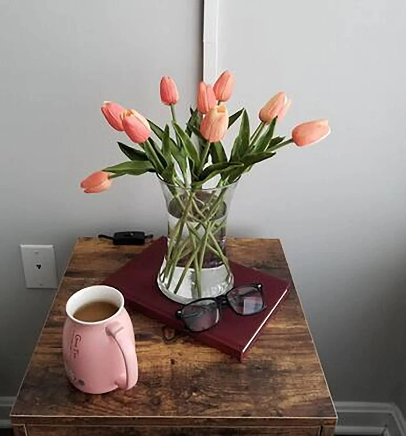 Home Decoration Artificial Tulip PE Material Living Room Interior Decoration Simulation Flower Wholesale Custom Color