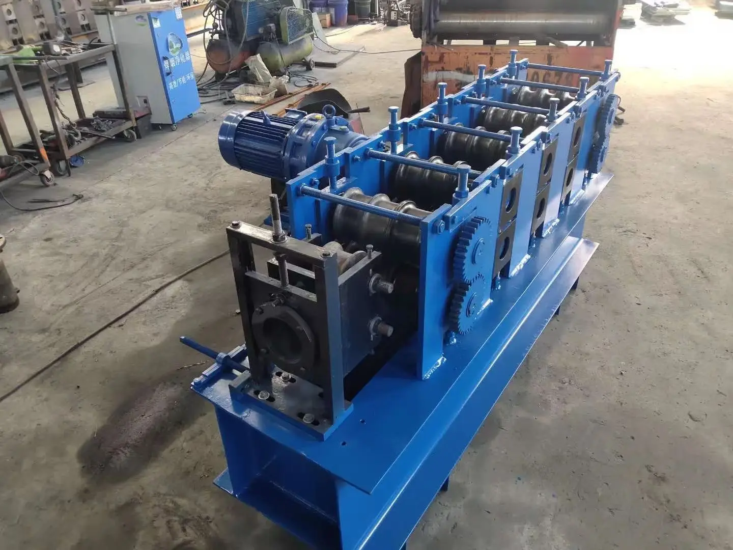 Manufacture High Quality Automatic Single Engine Oval pipe/tube cold roll forming machine