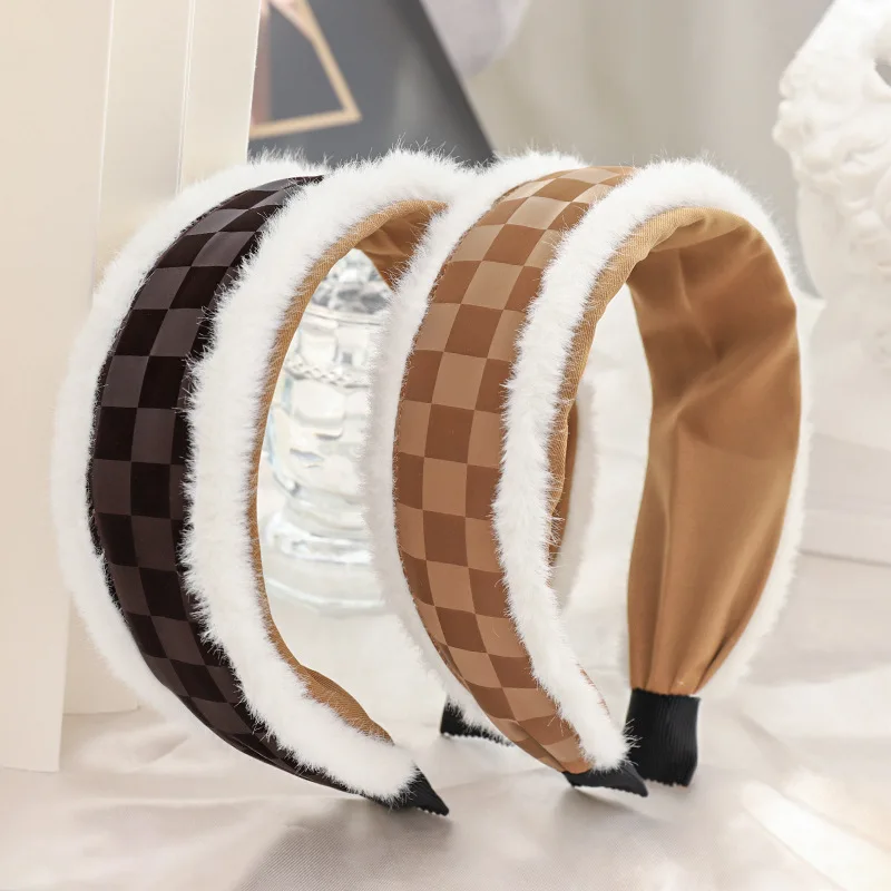 Latest Design Hairbands Sweet Fall Winter Fur Headband Warm Furry Headbands Wide Plaid Checked Pu Leather Headband Women Lady