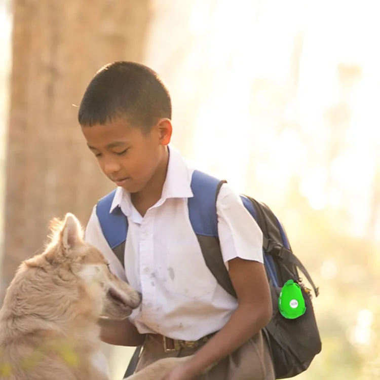 LBS AGPS WIFI SOS Voice Monitor Recorder to APP Waterproof Personal Mini GPS Kids Tracker with SOS Call