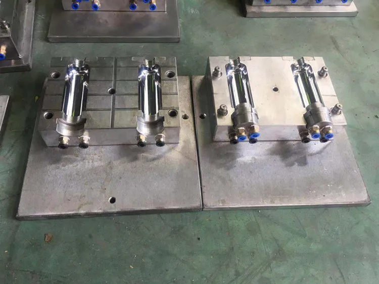 
Top Quality Small Plastic Cosmetic Essential Oil Bottle Automatic PET Stretch Blow Molding Machine 