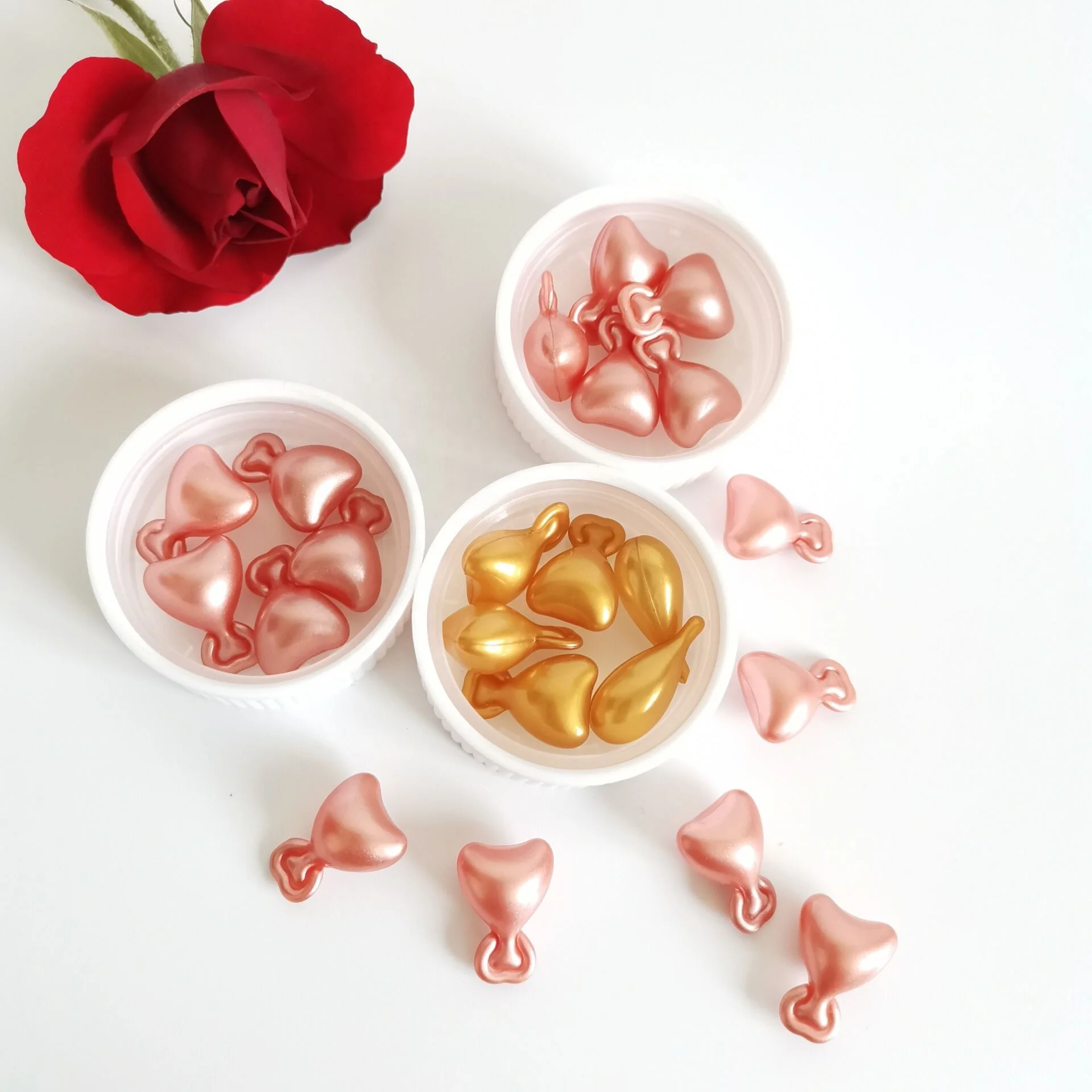 OEM Skin Whitening Gluta Vitamin C Collagen Serum Anti Aging Capsule in Beauty Products Supplement Private Label